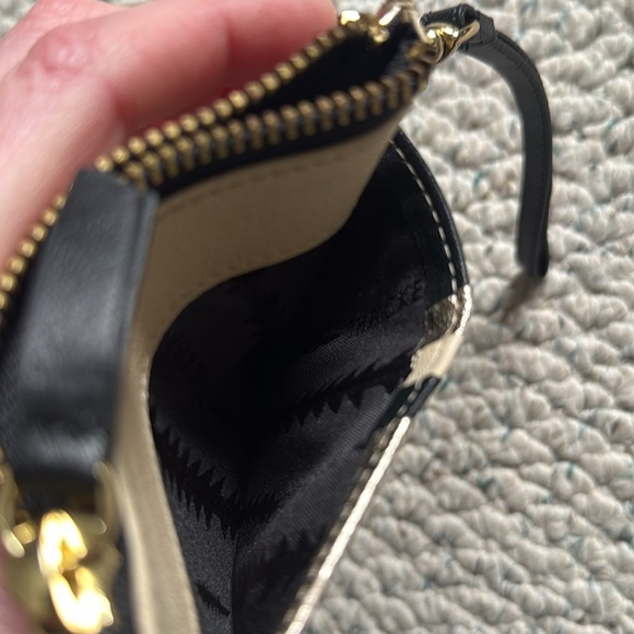 Thacker NY Amber Wristlet Card Holder - Picture 6 of 6